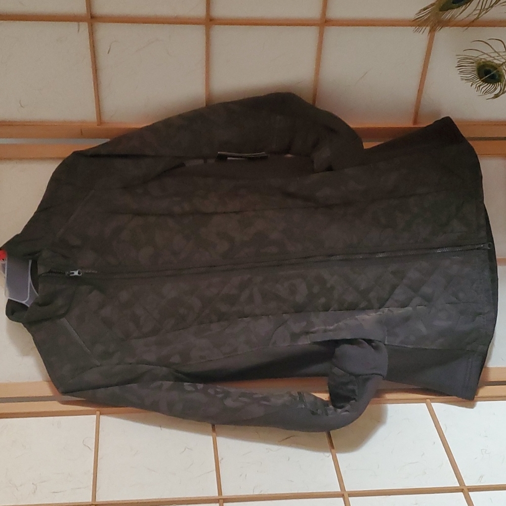 New With Tag! Women Army Green Avia Coat In A Size Small
